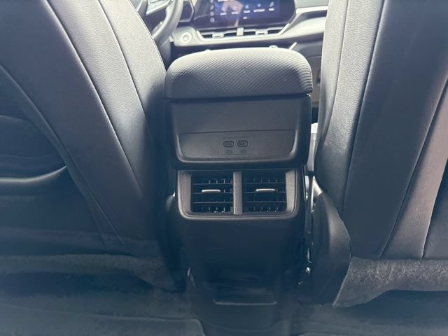 Used 2026 Chevrolet Equinox LT w/ Convenience Package II AWD/4WD image 33