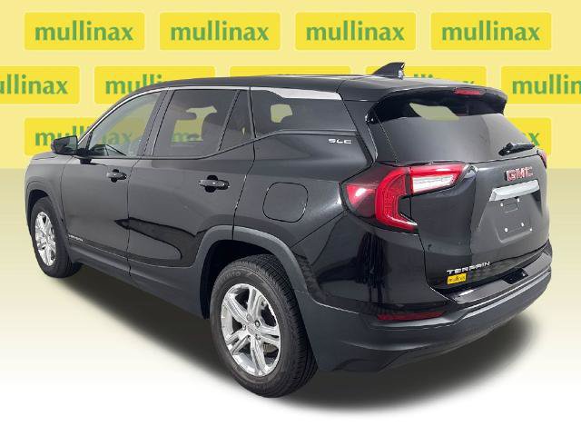 Used 2024 GMC Terrain SLE FWD image 11