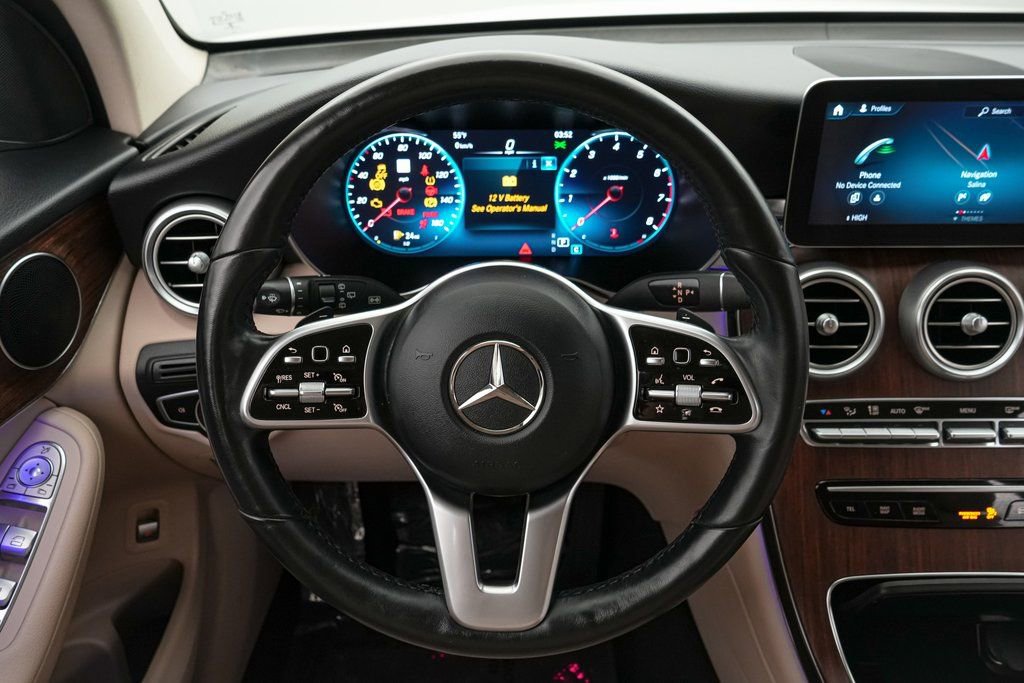 Used 2022 Mercedes-Benz GLC 300 4MATIC image 16