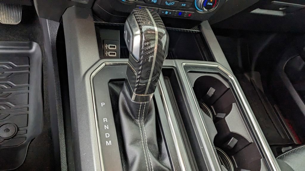 Certified 2019 Ford F150 Raptor w/ Equipment Group 802A Luxury image 32