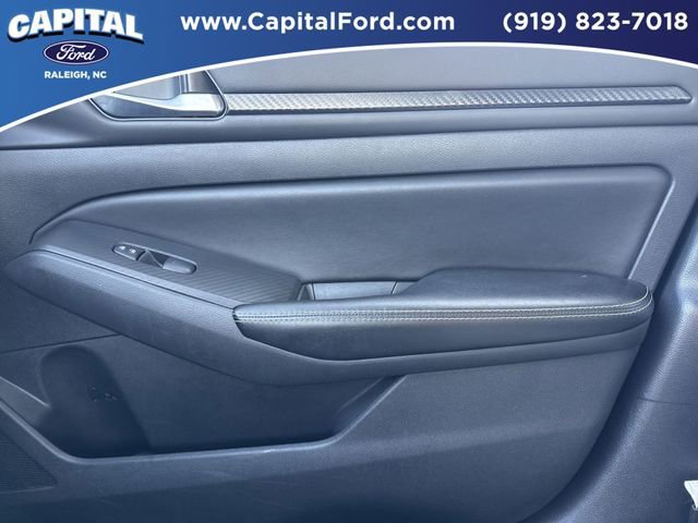 Used 2024 Nissan Altima 2.5 SV image 26