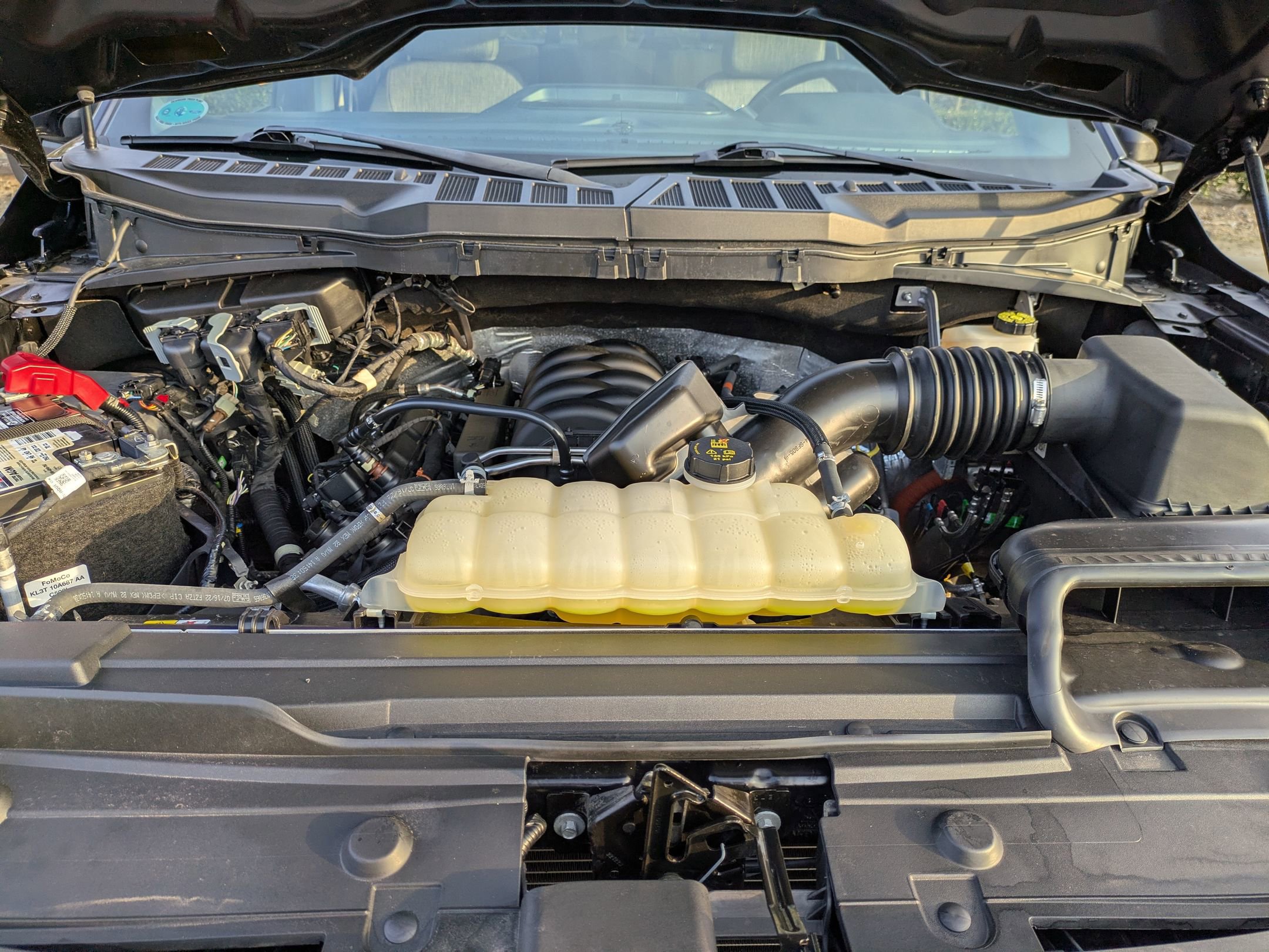 Certified 2022 Ford F150 XLT w/ Equipment Group 302A High image 44