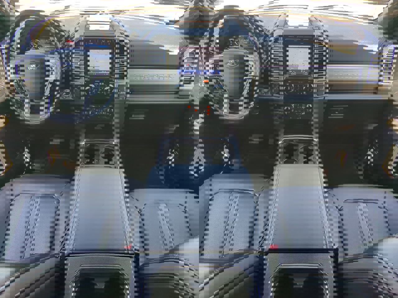 Certified 2020 Ford F450 Platinum w/ FX4 Off-Road Package image 13