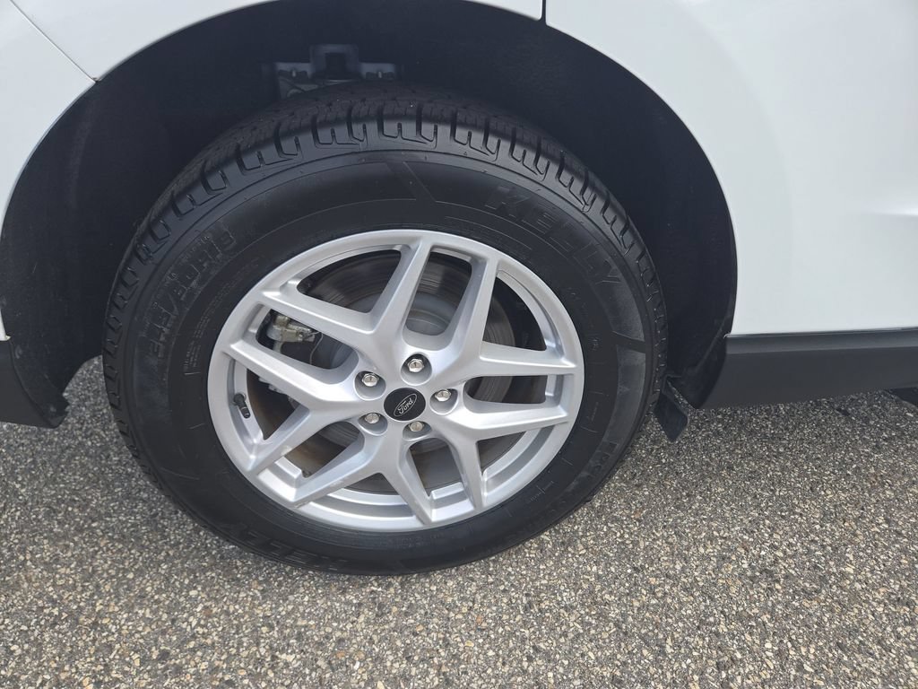 Certified 2024 Ford Edge SEL AWD/4WD image 2