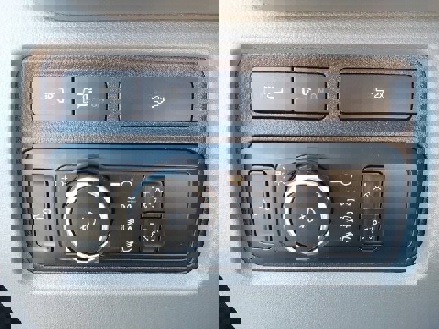 Certified 2024 Ford F250 XLT w/ XLT Premium Package image 16