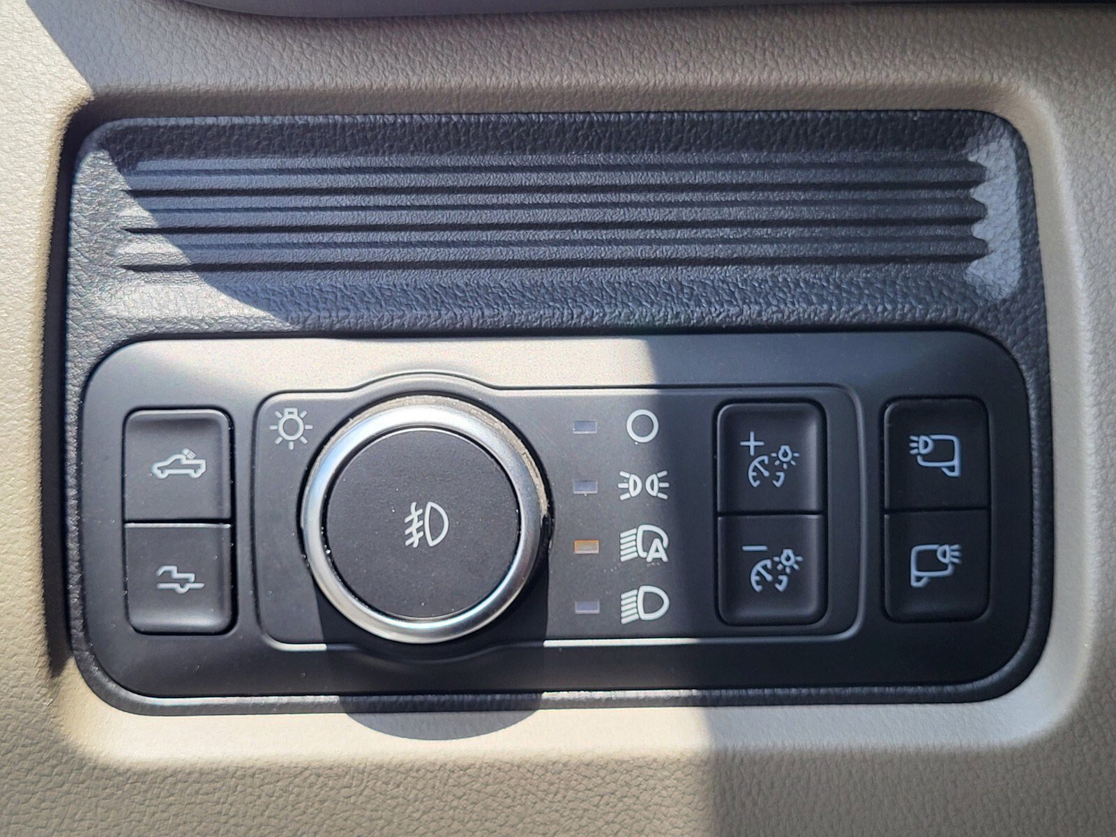 Certified 2026 Ford F350 Platinum w/ Platinum Plus Package image 26