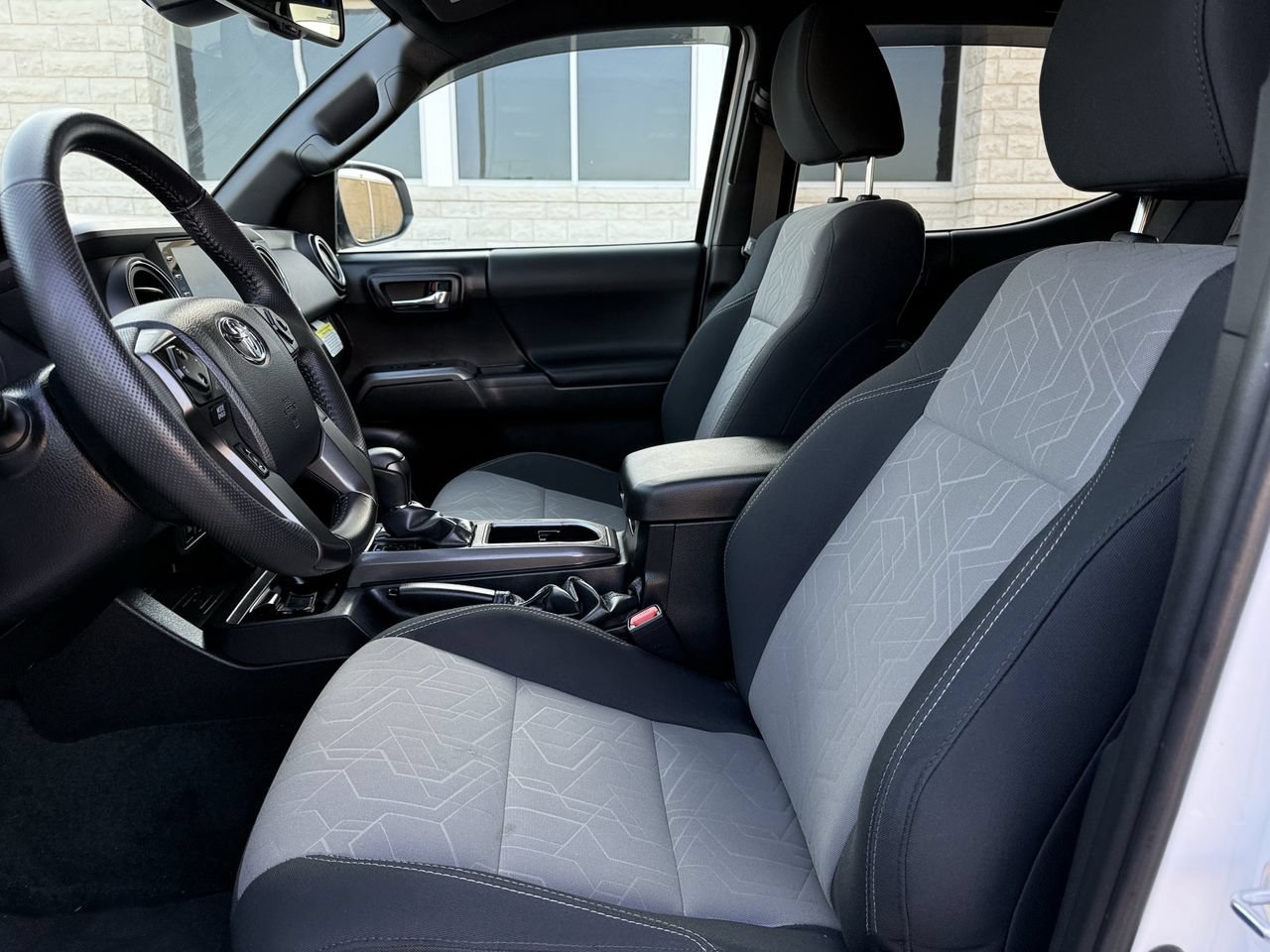 Used 2023 Toyota Tacoma TRD Sport w/ Technology Package RWD image 25