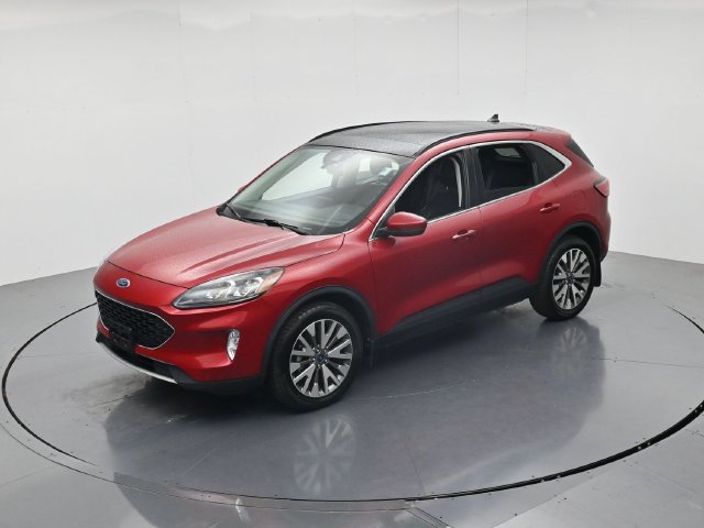 Certified 2022 Ford Escape Titanium w/ Class II Trailer Tow Package AWD/4WD image 42