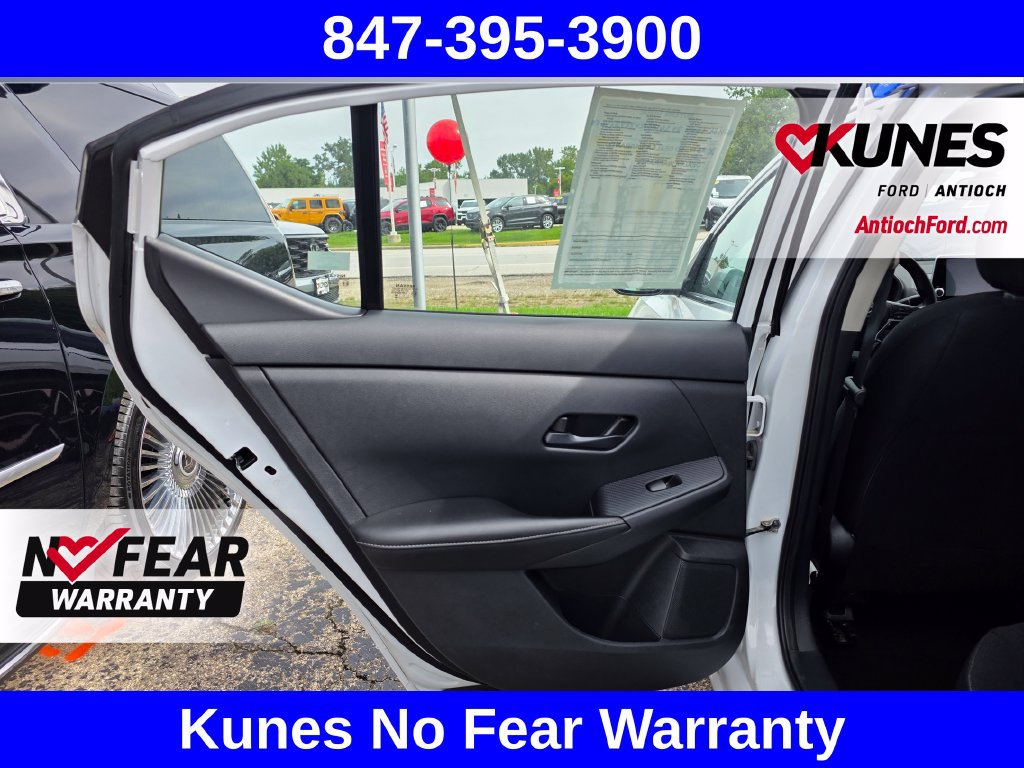 Used 2024 Nissan Sentra SV FWD image 28