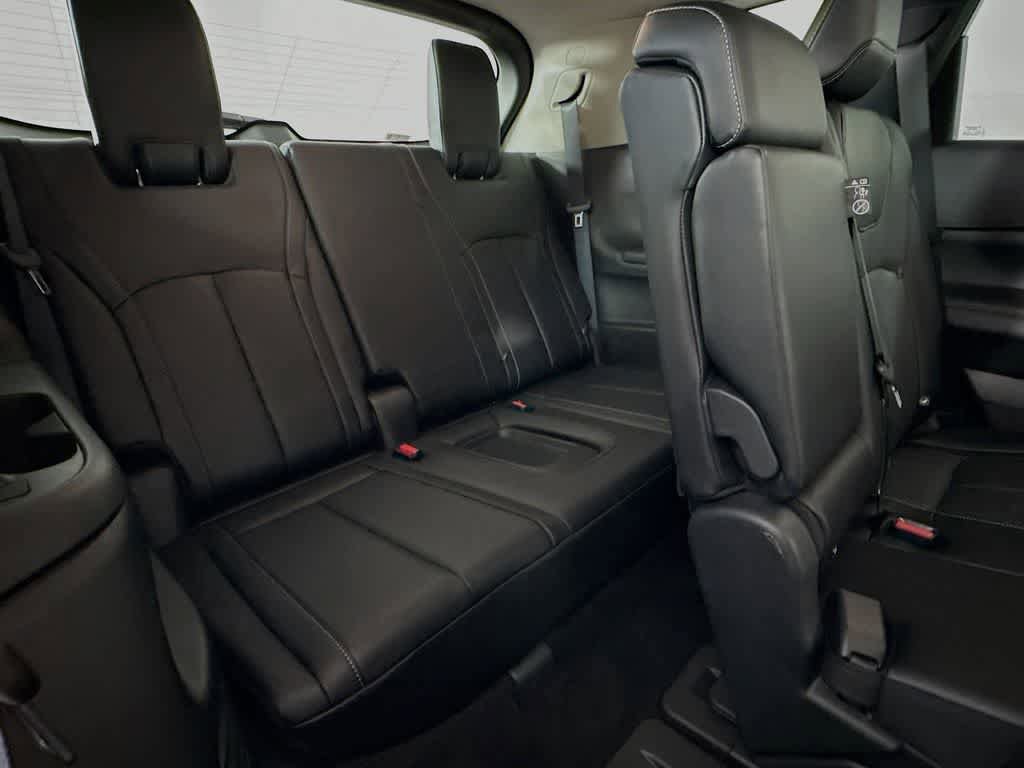 Used 2024 INFINITI QX60 Luxe AWD/4WD image 32