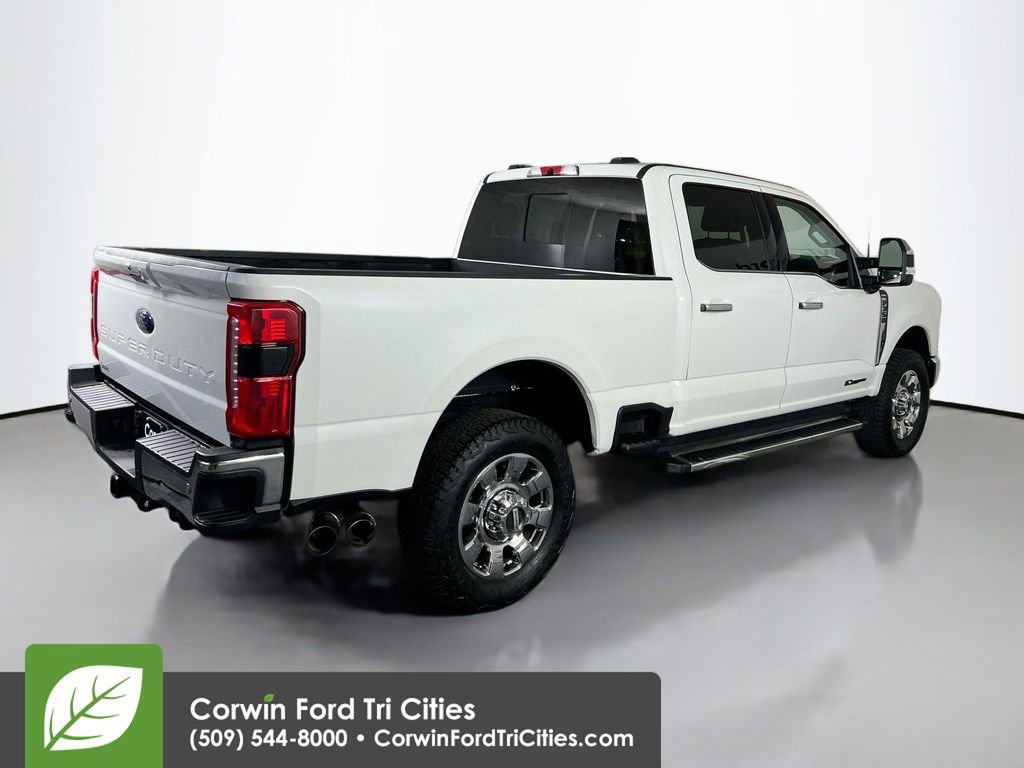 Certified 2023 Ford F350 Lariat w/ Chrome Package image 5