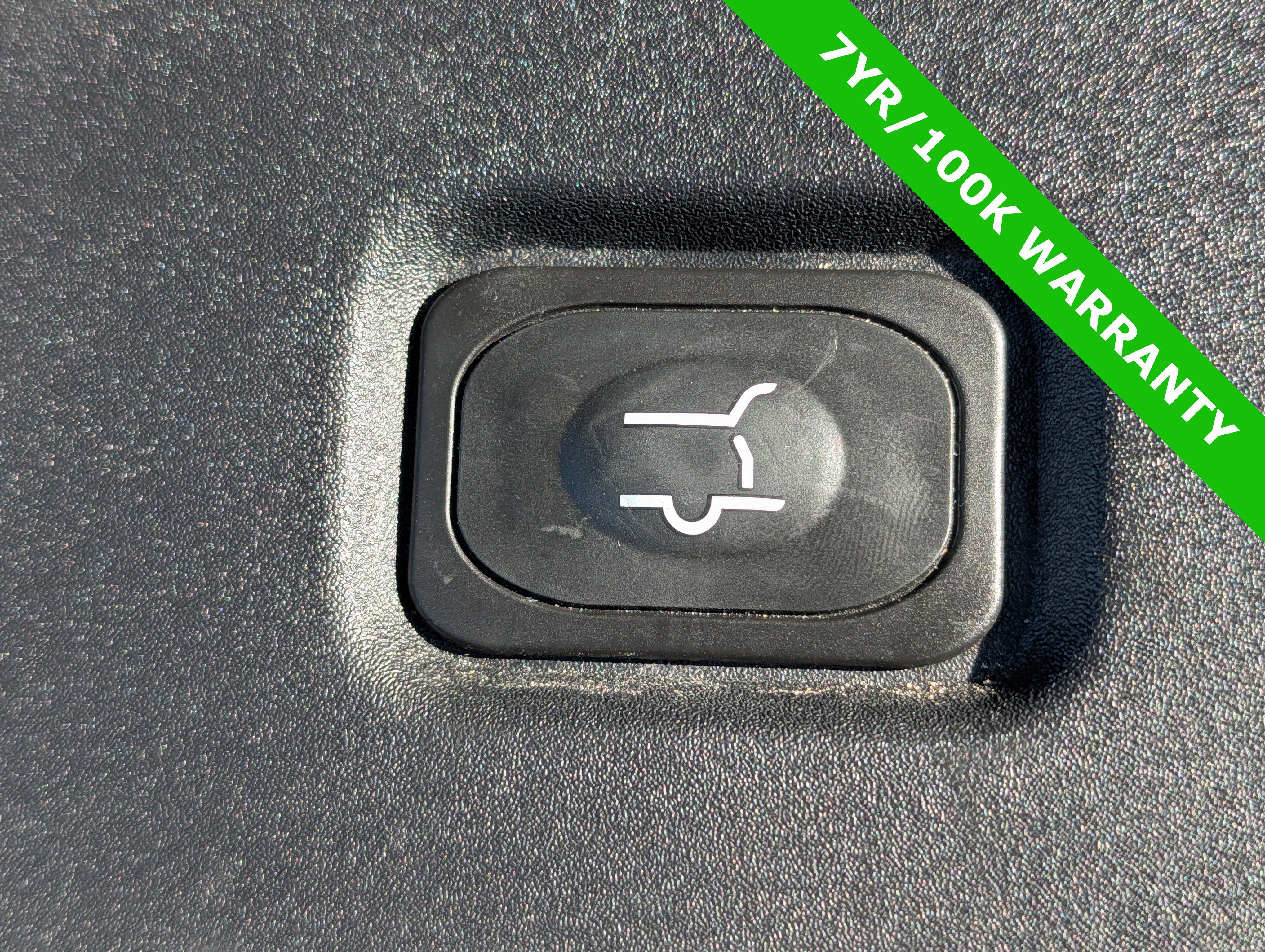 Certified 2025 Ford Expedition Active image 17