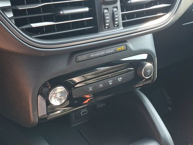 Certified 2024 Ford Escape ST-Line w/ Tech Pack #1 FWD image 15