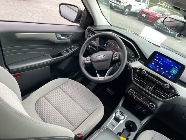 Certified 2021 Ford Escape SE w/ SE Sport Appearance Package image 25