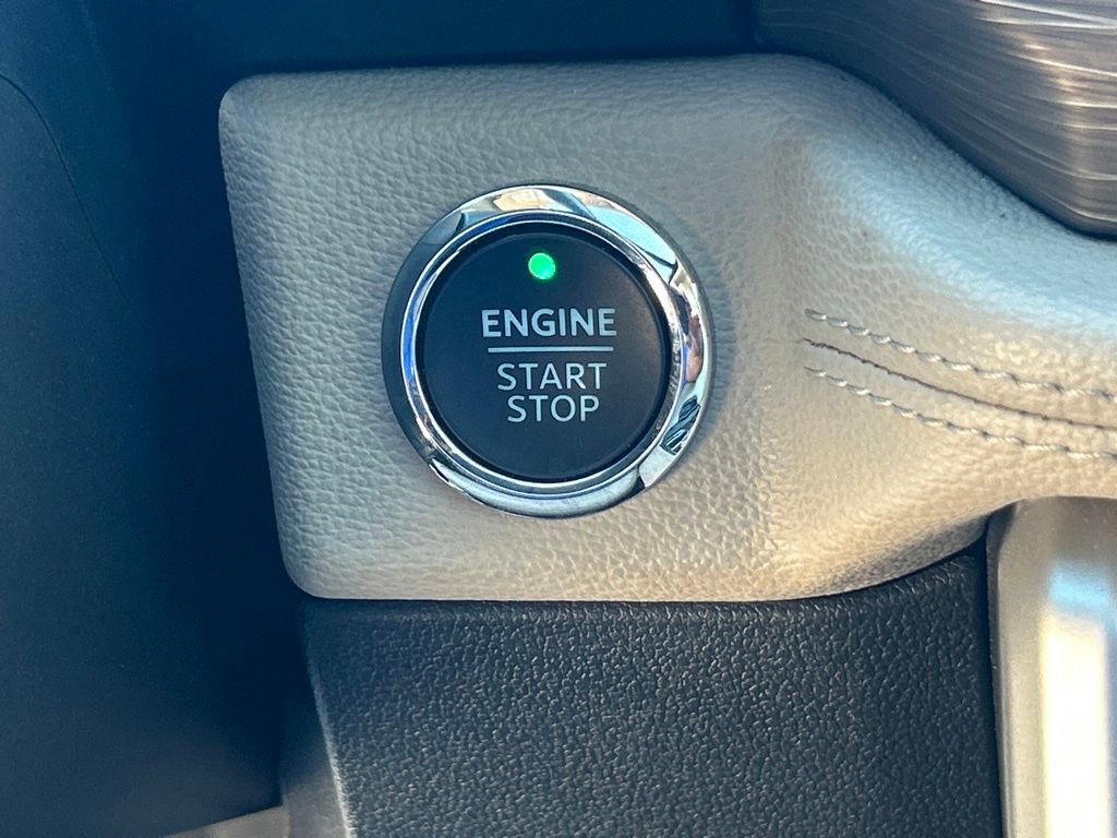 Certified 2023 Ford Expedition Limited image 43