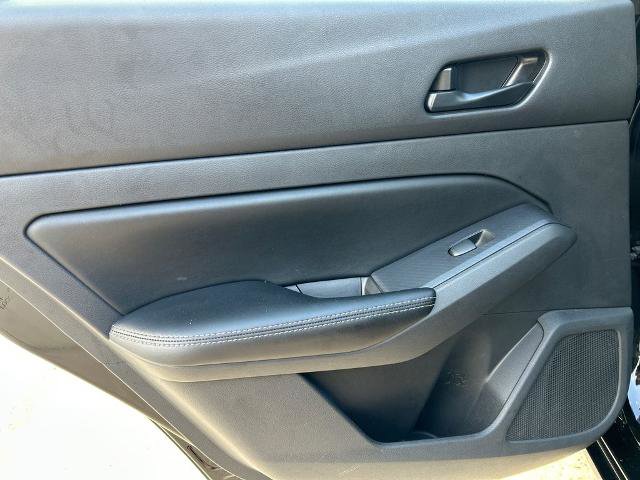 Used 2024 Nissan Altima 2.5 SV FWD image 30