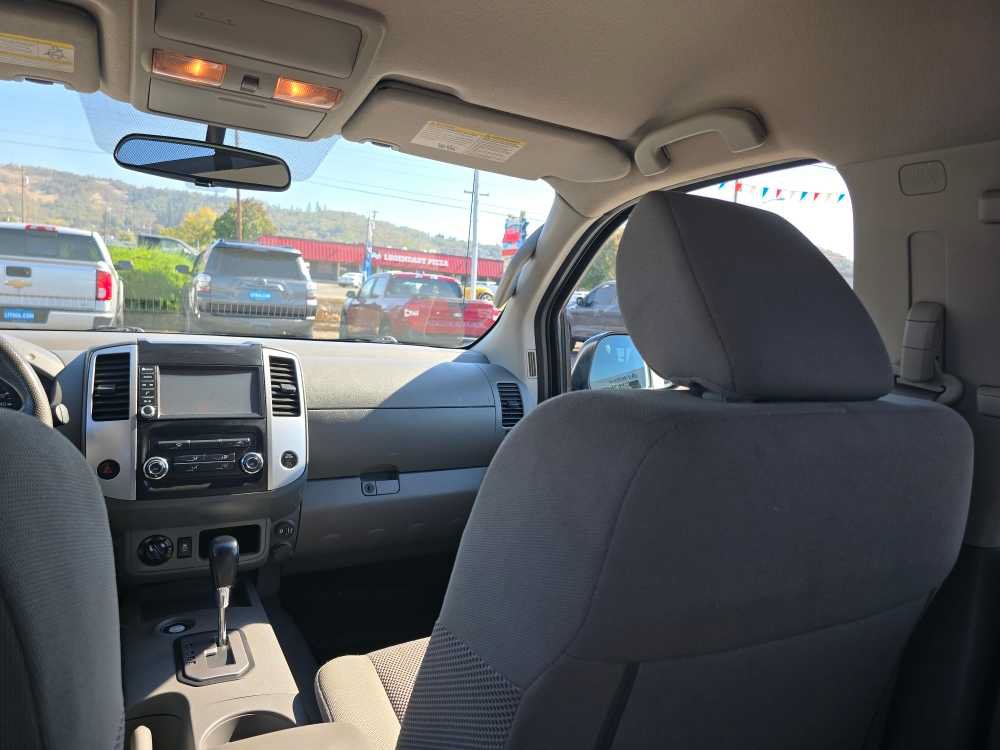 Used 2020 Nissan Frontier SV AWD/4WD image 14