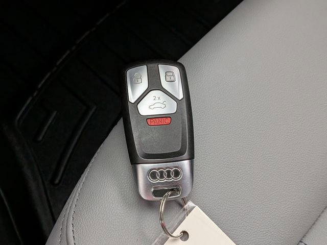 Used 2023 Audi Q5 2.0T Premium image 36