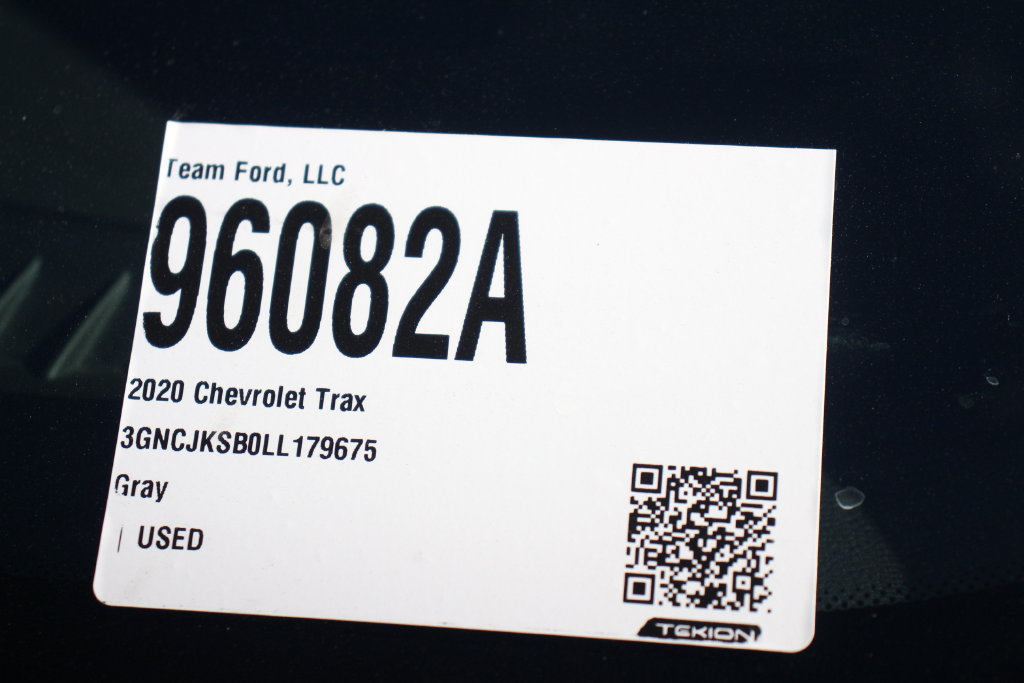 Used 2020 Chevrolet Trax LS w/ Tint and Cruise Package FWD image 30