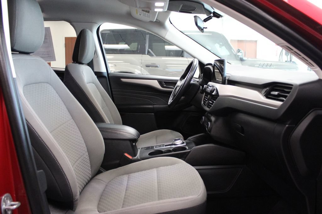 Certified 2022 Ford Escape SE w/ Convenience Package AWD/4WD image 48