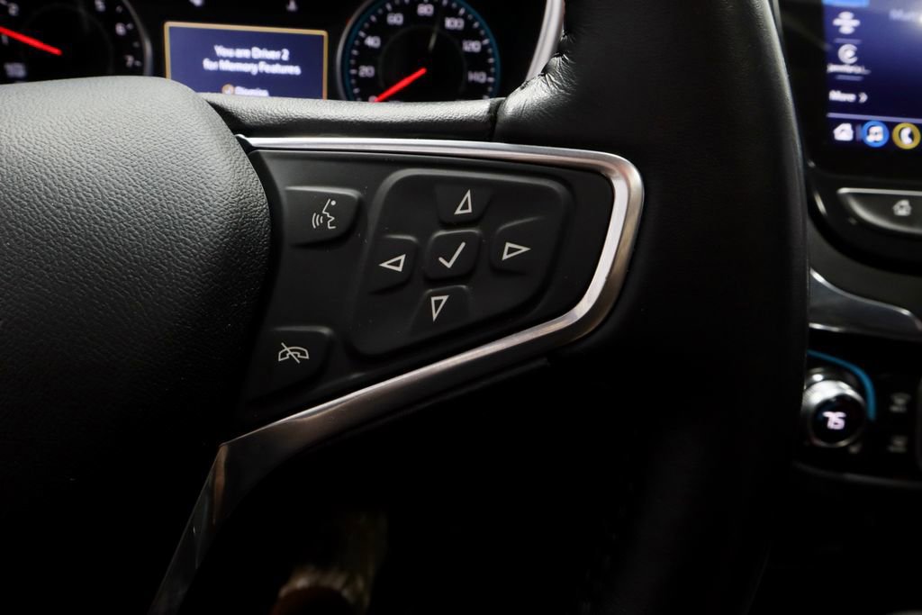 Used 2022 Chevrolet Equinox Premier AWD/4WD image 34