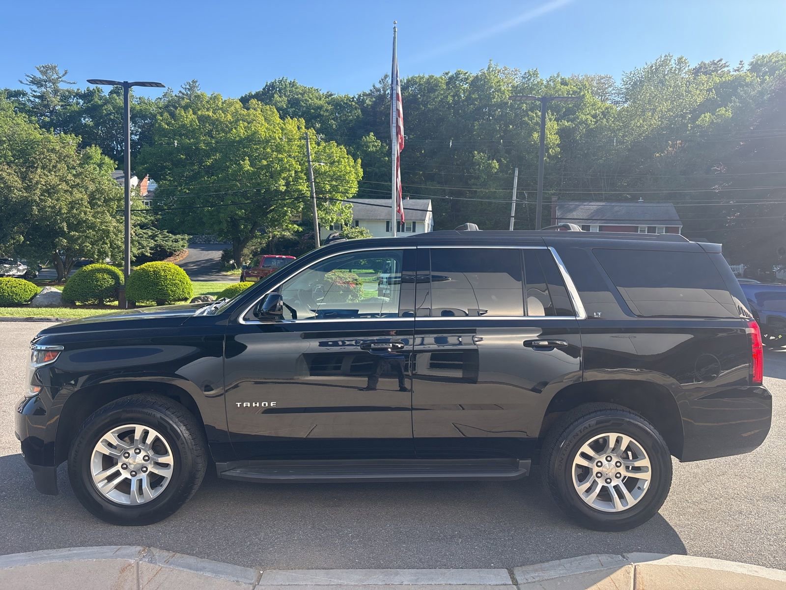 Used 2019 Chevrolet Tahoe LT AWD/4WD image 7