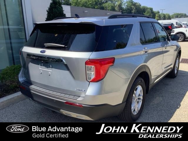Certified 2023 Ford Explorer XLT w/ Equipment Group 202A AWD/4WD image 3