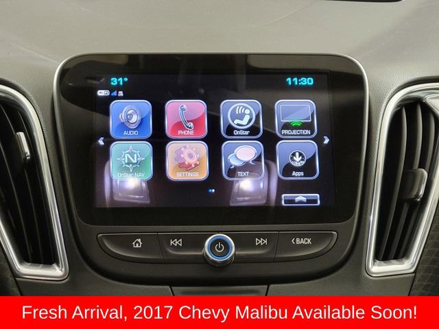 Used 2017 Chevrolet Malibu LT image 22