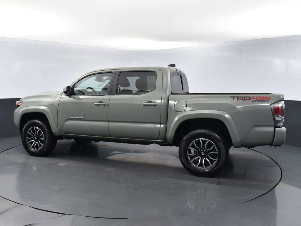 Used 2023 Toyota Tacoma TRD Sport w/ Technology Package image 2