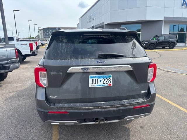 Certified 2020 Ford Explorer XLT w/ Equipment Group 202A AWD/4WD image 5