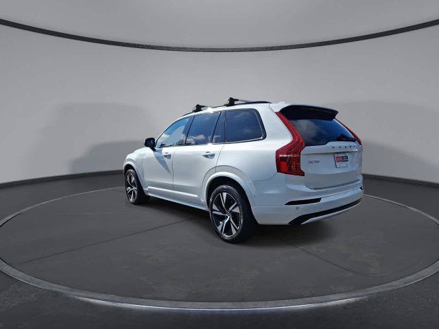Used 2022 Volvo XC90 T8 R-Design AWD/4WD image 6