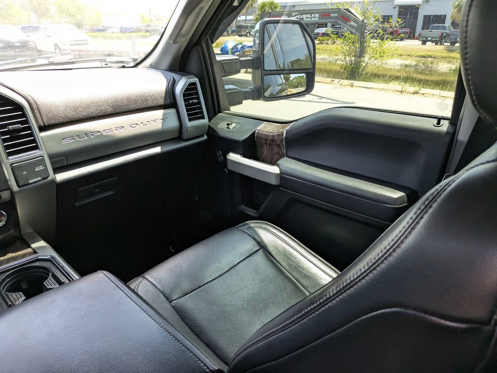 Certified 2018 Ford F250 Lariat w/ Lariat Ultimate Package AWD/4WD image 18