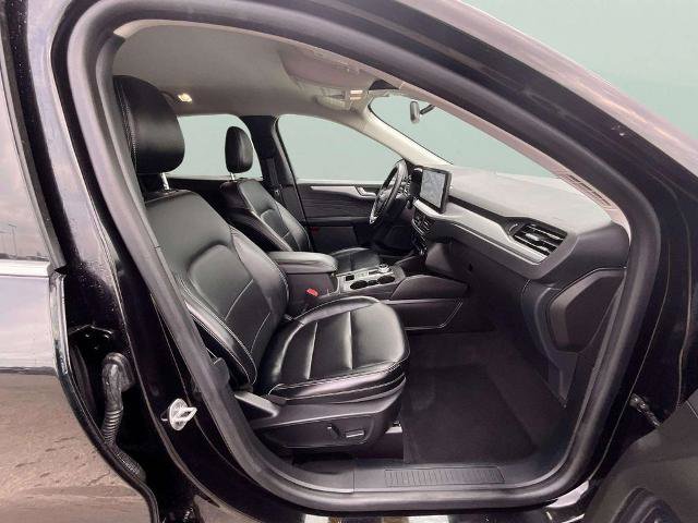 Certified 2024 Ford Escape Platinum AWD/4WD image 20