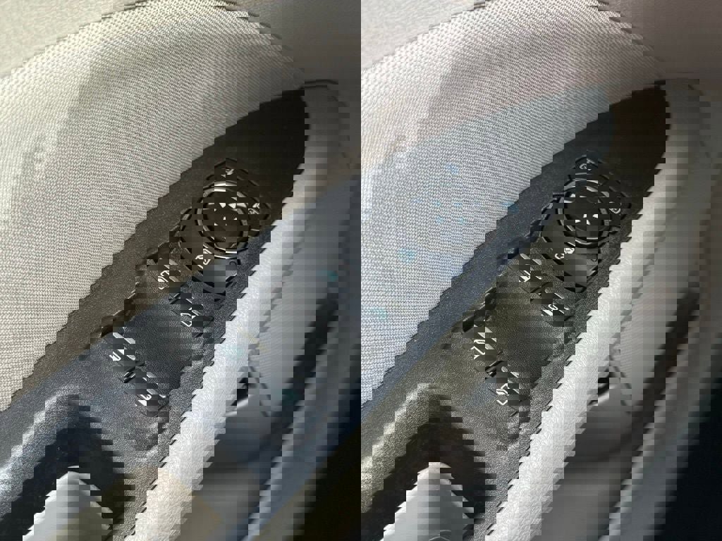 Certified 2020 Ford Fusion SE image 16