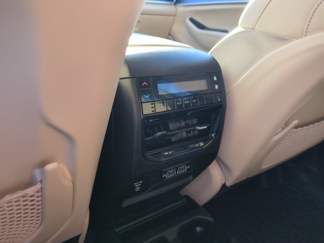 Used 2021 Jeep Grand Cherokee L Limited AWD/4WD image 29