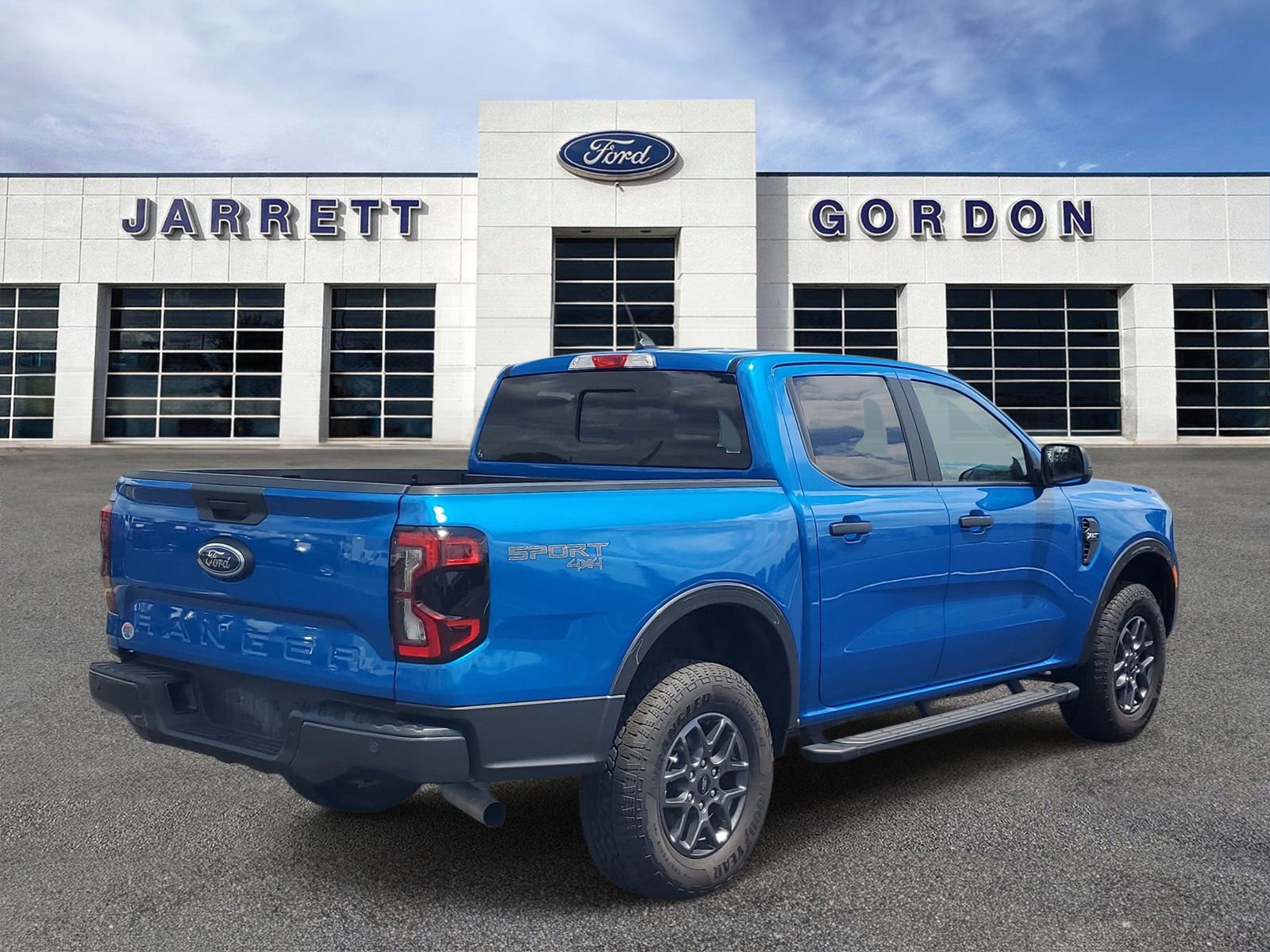 Certified 2024 Ford Ranger XLT w/ Equipment Group 301A High AWD/4WD image 4