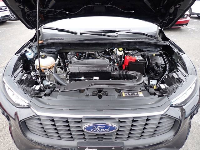 Certified 2025 Ford Escape Active AWD/4WD image 13