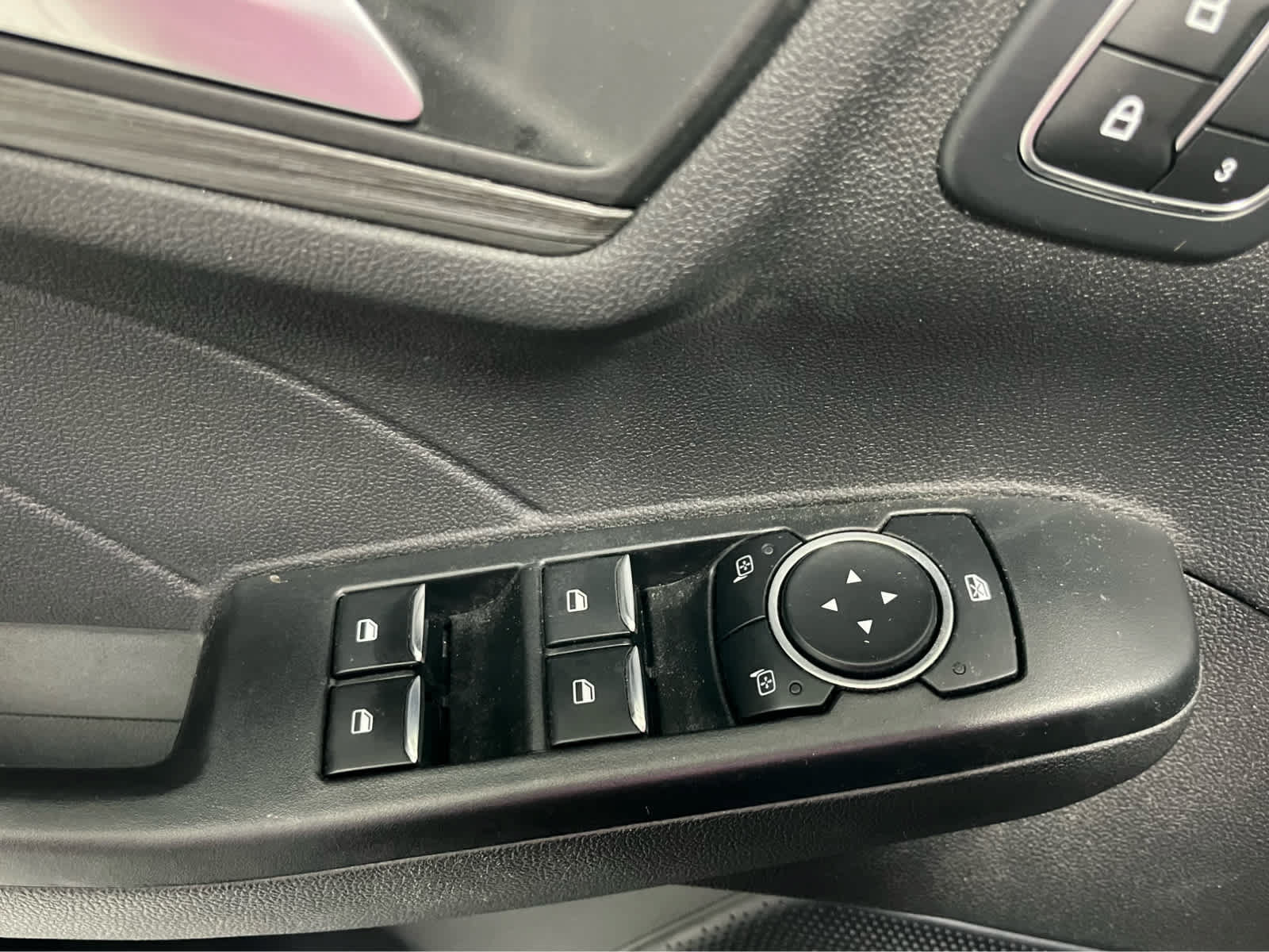 Certified 2023 Ford Escape Platinum AWD/4WD image 24