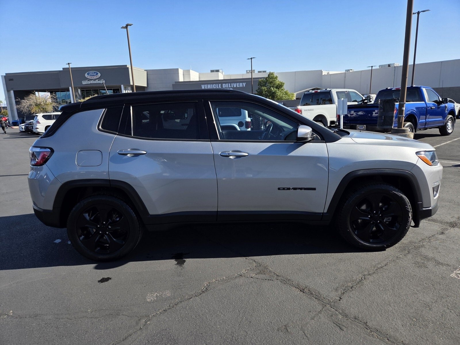 Used 2020 Jeep Compass Latitude image 7