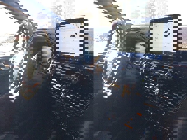 Certified 2025 Ford Escape ST-Line image 26