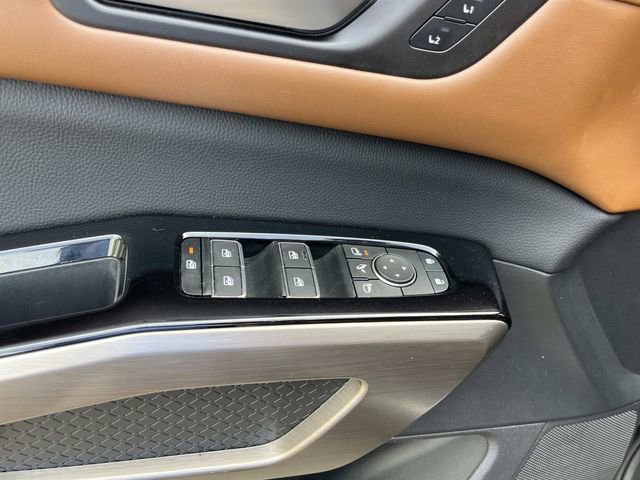 Used 2024 Nissan Pathfinder Platinum w/ Cargo Package FWD image 34
