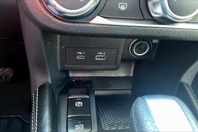 Used 2024 Nissan Kicks SV image 35