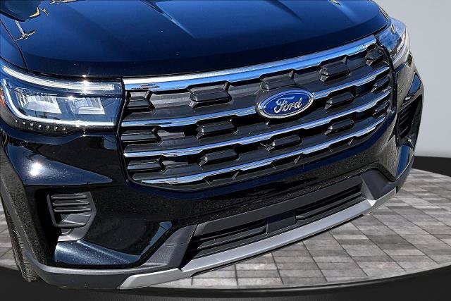 Certified 2026 Ford Explorer Active AWD/4WD image 29