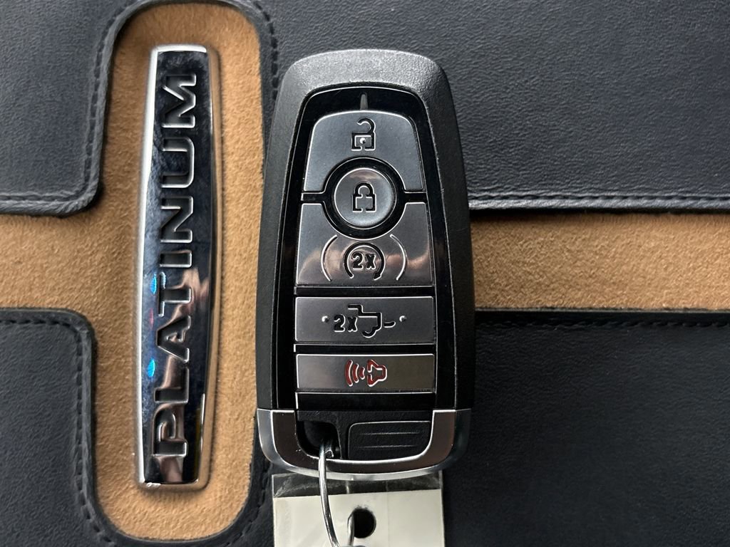 Certified 2022 Ford F150 Platinum w/ Equipment Group 701A High image 35