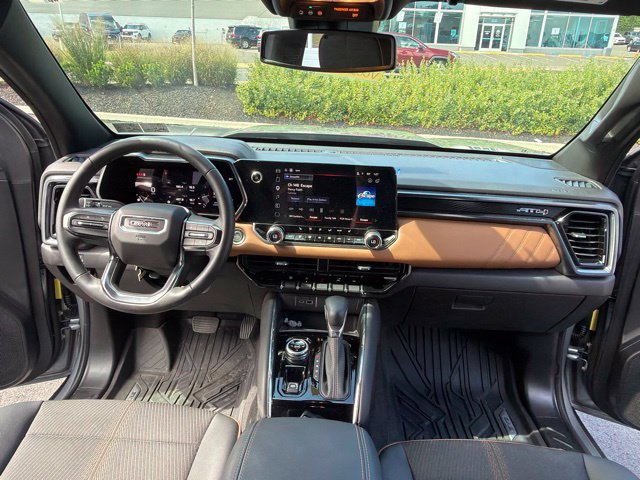 Used 2025 GMC Canyon AT4 AWD/4WD image 19
