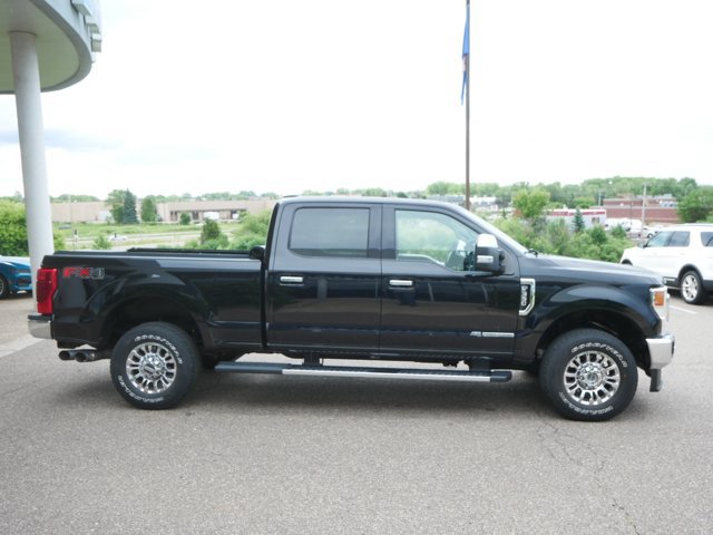 Certified 2020 Ford F350 XLT w/ XLT Premium Package AWD/4WD image 4
