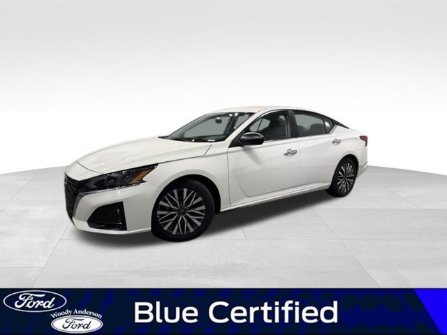 Used 2025 Nissan Altima 2.5 SV