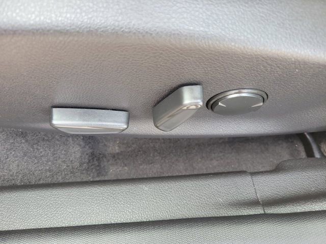 Certified 2018 Ford Focus Titanium image 22