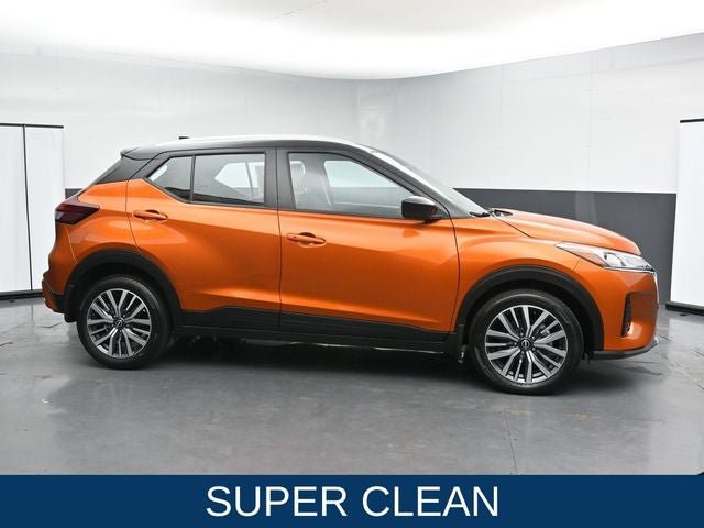 Used 2024 Nissan Kicks SV FWD image 12