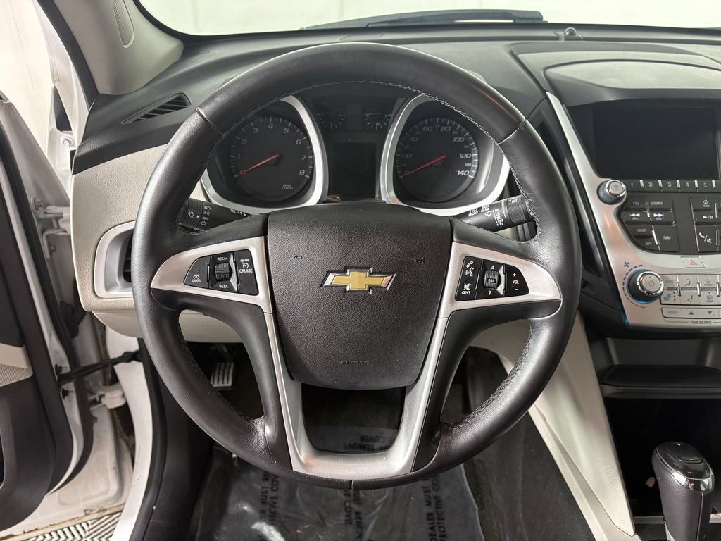 Used 2017 Chevrolet Equinox LT w/ Convenience Package AWD/4WD image 14